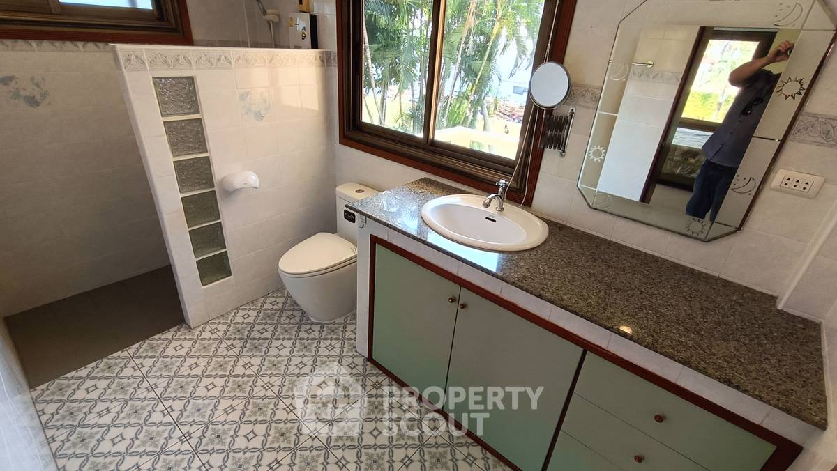 รูป บ้าน 4-ห้องนอน ใกล้ เมืองหัวหิน (ID 2018222) - รูปที่ 21/33