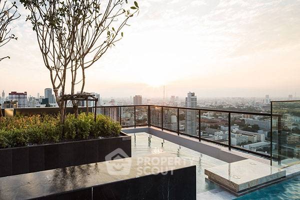 picture 3-BR Condo at M Phayathai near BTS Victory Monument (ID 2369906) - 32/36