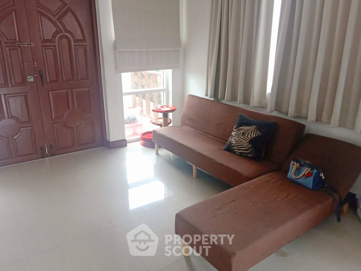 picture 5-BR House close to Hua Hin City (ID 1316245) - 5/13