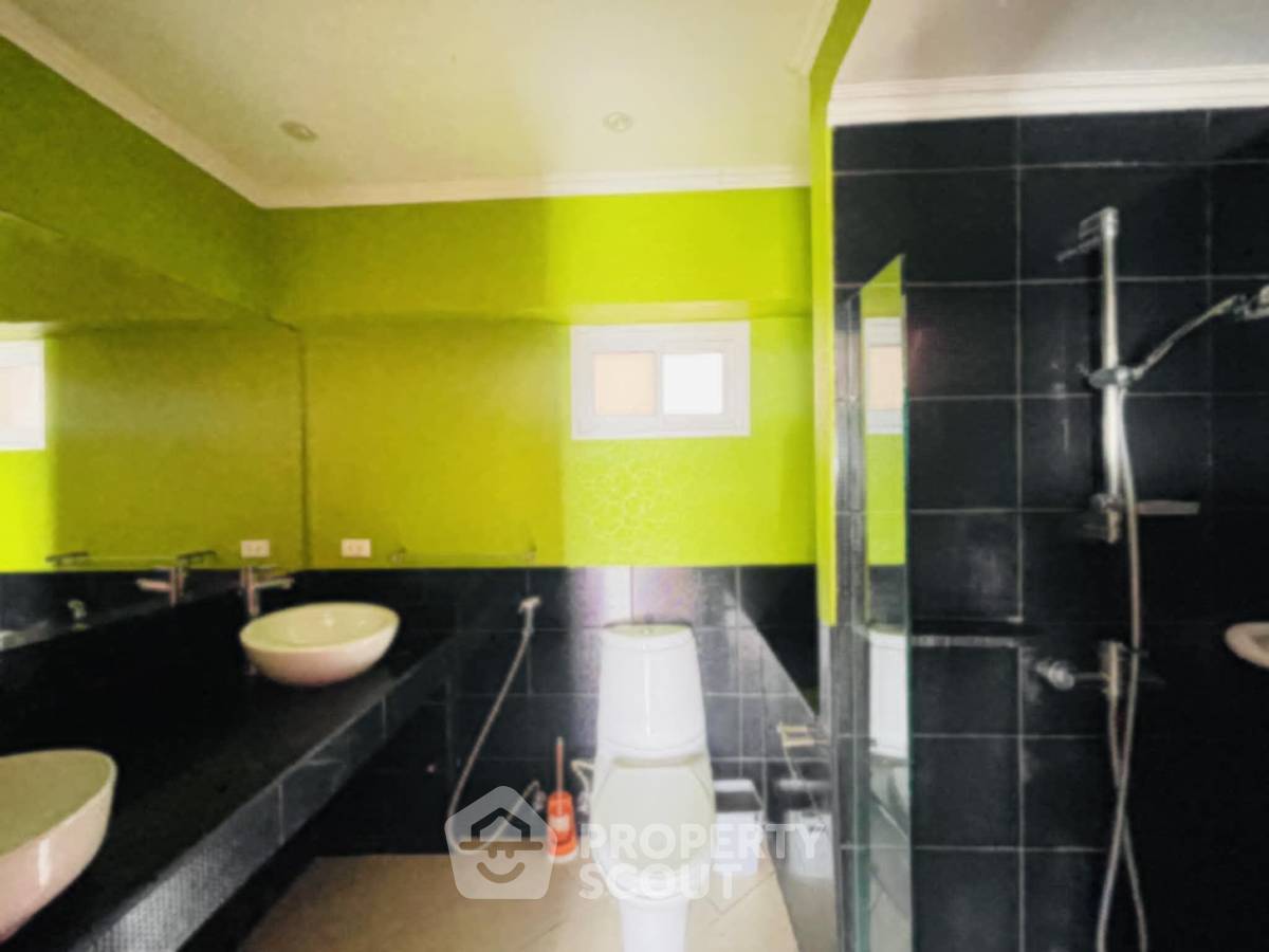 รูป คอนโด 1-ห้องนอน ที่ สตาร์ บีช คอนโดเทล ใกล้ ถนนพระตำหนัก พัทยา (ID 2112018) - รูปที่ 9/10