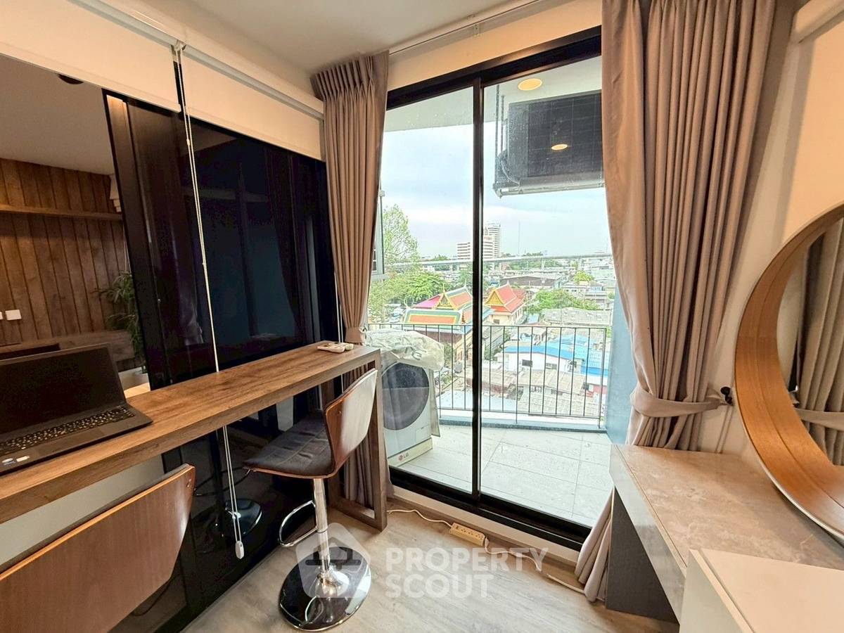 picture 1-BR Condo at Beat Bangwa Interchange near MRT Bang Wa (ID 2119669) - 6/20