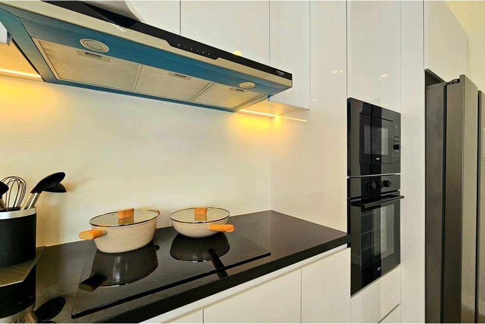 picture [920601001-694] Spacious Modern Villa, 3 Bed 4 Bath in Hua Hin For Sale - 18/37