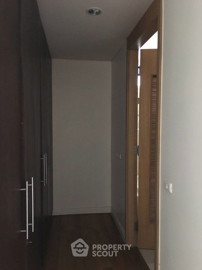 รูป คอนโด 3-ห้องนอน ที่ เดอะ รอยัล ศาลาแดง คอนโดมิเนียม ใกล้ MRT สีลม (ID 387358) - รูปที่ 9/11