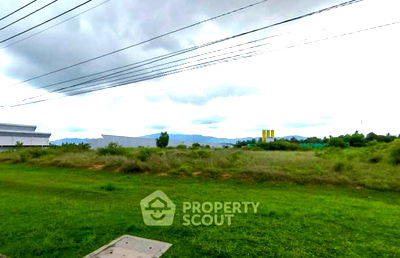 ที่ดิน ศรีราชา ชลบุรี : ที่ดินสำหรับปล่อยขาย 19,360 ตารางเมตร แถว ใน สุรศักดิ์ (ID 2081024)