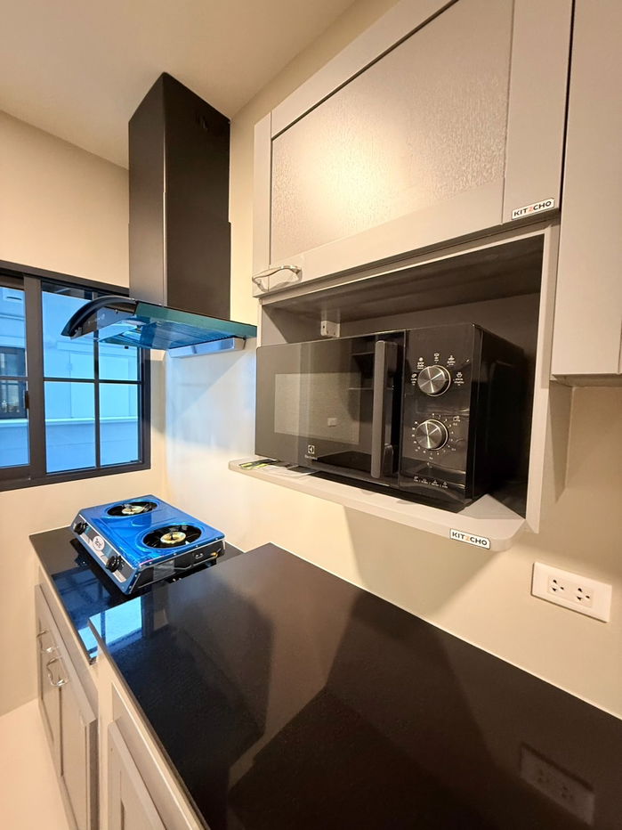 รูป Centro Bangna มีห้องเเม่บ้าน 4 ห้องนอน 5 ห้องน้ำ 1 ห้องนั่งเล่น 1 ห้องครัว 1 ห้องแม่บ้าน ที่จอดรถ 3 คัน - รูปที่ 4/13