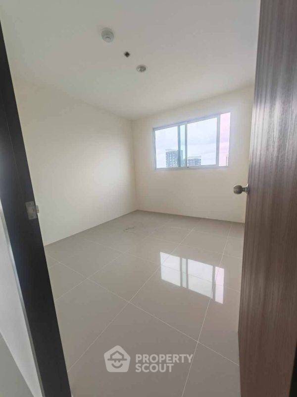 picture 2-BR Condo at Assakarn Place Srinakarin near ARL Hua Mak (ID 2143732) - 4/10