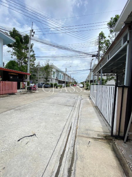 picture Townhouse for sale : J City Sukhumvit-Phraeksa Village , Mueang, Samut Prakan. - 12/13