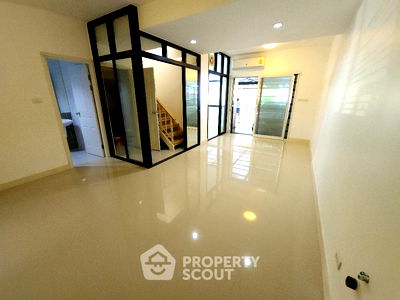 ทาวน์โฮม เมกะ บางนา : ทาวน์เฮาท์ 3-ห้องนอน ใน บางพลีใหญ่ (ID 1863648)