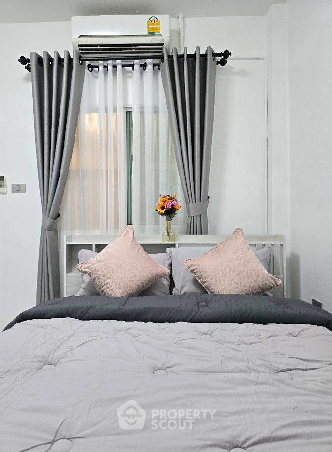 รูป ทาวน์เฮาท์ 2-ห้องนอน ใกล้ เมืองพัทยา (ID 2130355) - รูปที่ 6/10