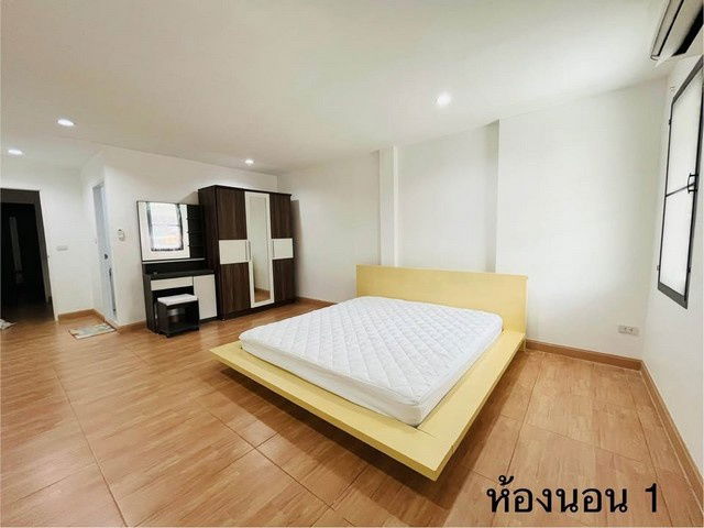 picture Town House For Rent Kasetsart Bangkok - 4/8