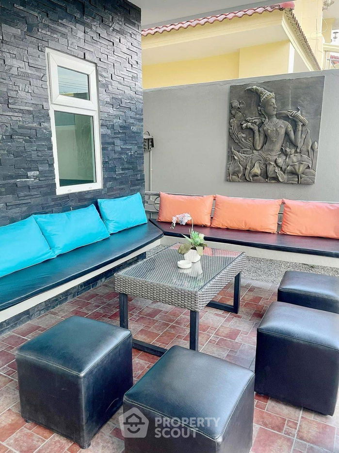 รูป วิลล่า 7-ห้องนอน ใกล้ เมืองพัทยา (ID 2106875) - รูปที่ 19/20