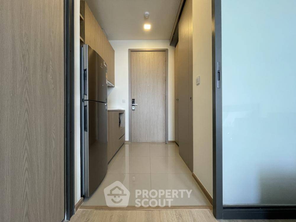 picture Studio Condo at Centric Ratchayothin near BTS Ratchayothin (ID 935337) - 10/30