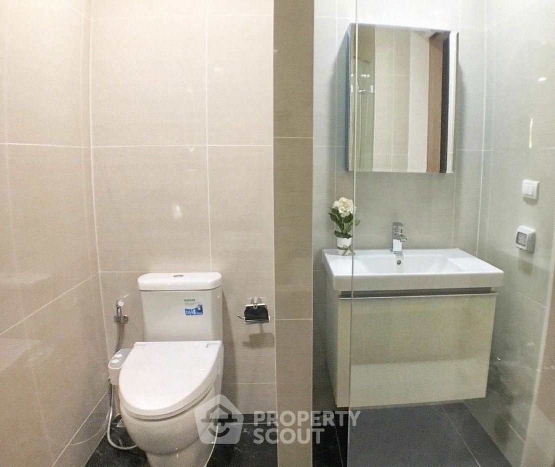 picture 2-BR Condo at Park Origin Phrom Phong near BTS Phrom Phong (ID 2455526) - 5/25