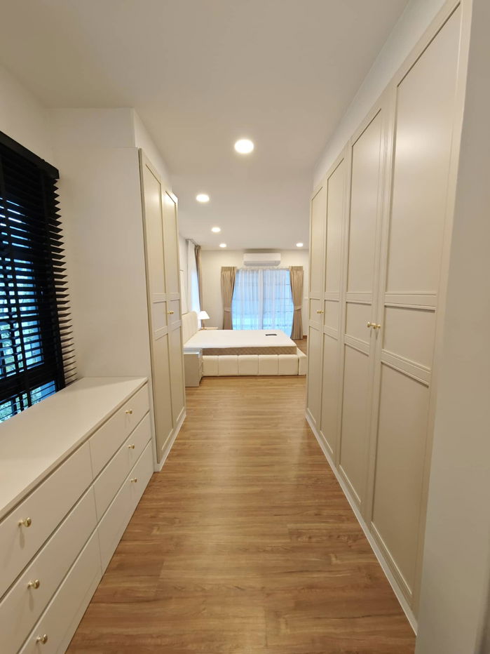 รูป Centro บางนา (Type Duncan)✨ ทำเลดี ใกล้ Mega Bangna / ทางด่วน  ​พื้นที่ใช้สอย: 280 ตร.ม. (ที่ดิน 60 ตรว.)  ราคาดีที่สุด  - รูปที่ 6/9