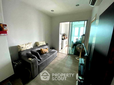 Condos for sale : 1-BR Condo at Centric Ratchada-Suthisan near MRT Sutthisan (ID 1442524)
