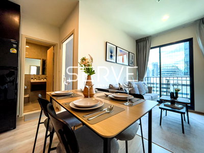 ขายคอนโด : 🔥2นอน ไซส์ใหญ่ ราคาดีมาก ห้องใหม่ แกะกล่อง แต่งหรู เฟอร์จัดเต็ม พร้อมอยู่ คอนโดใหม่ ทำเลดีๆ ใกล้ MRT พระราม9   @ NUE District R9