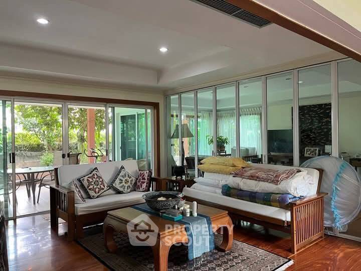 รูป บ้าน 4-ห้องนอน ใน บางพูด (ID 2094663) - รูปที่ 2/10