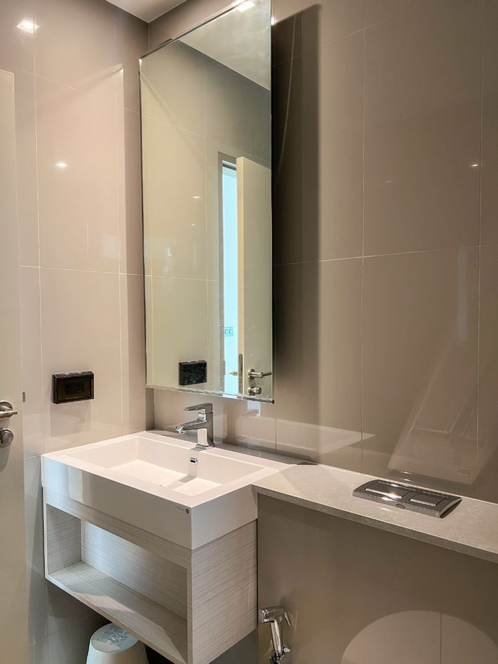 picture SALE - Whizdom Station Ratchada - Thapra , 1 bedroom 1 bathroom - 12/19