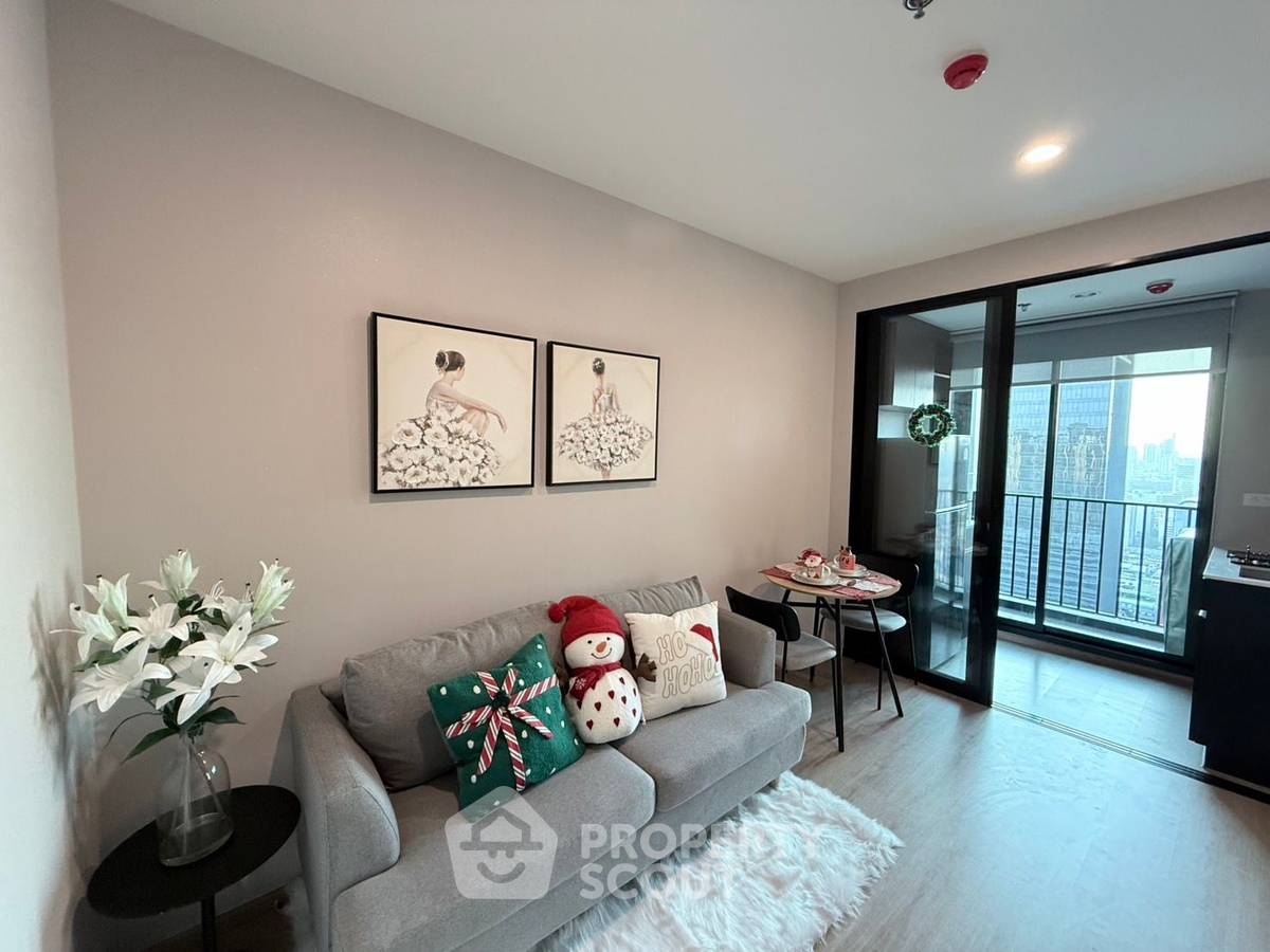 รูป คอนโด 1-ห้องนอน ที่ นิว ดิสทริค อาร์9 ใกล้ MRT พระราม 9 (ID 2454698) - รูปที่ 1/8