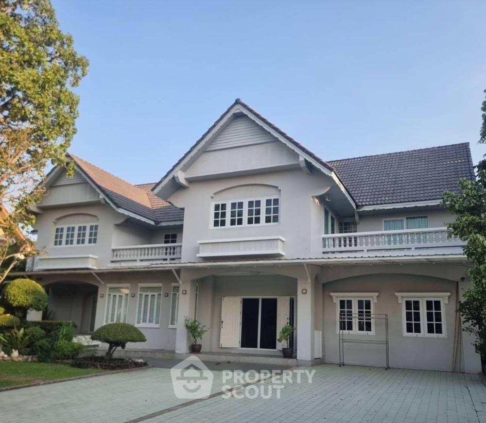 บ้าน 5 ห้องนอน 600 ตร.ม. เพตเลี้ยงได้ เอกไพลิน ศรีนครินทร์วิลเลจ (ID 2052915)