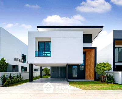 บ้านเดี่ยว วิทยาลัยการสาธารณสุขสิรินธรชลบุรี : บ้าน 3-ห้องนอน ใน เสม็จ (ID 1347557)