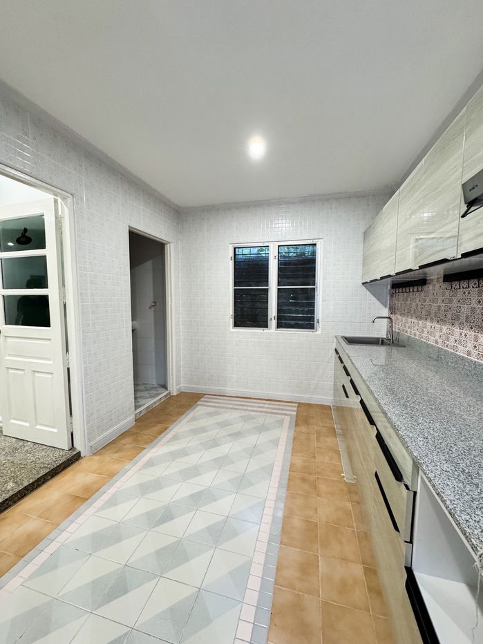 รูป Single house for rent in Lat Phrao Wang Hin (SPSAD3667) - รูปที่ 8/16