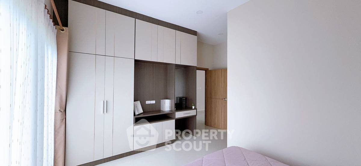 รูป บ้าน 4-ห้องนอน ที่ บ้านดุสิต พัทยา การ์เด้น ใกล้ เมืองพัทยา (ID 2161501) - รูปที่ 3/10