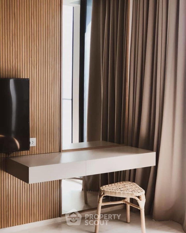 picture 1-BR Condo at Noble Ploenchit near BTS Phloen Chit (ID 1981563) - 4/11