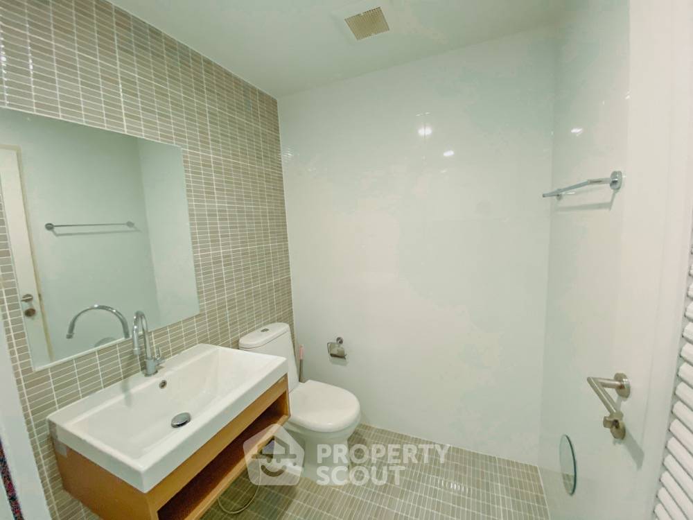 picture 2-BR Condo at Wynn Condo in Khlong Thanon (ID 628763) - 9/11