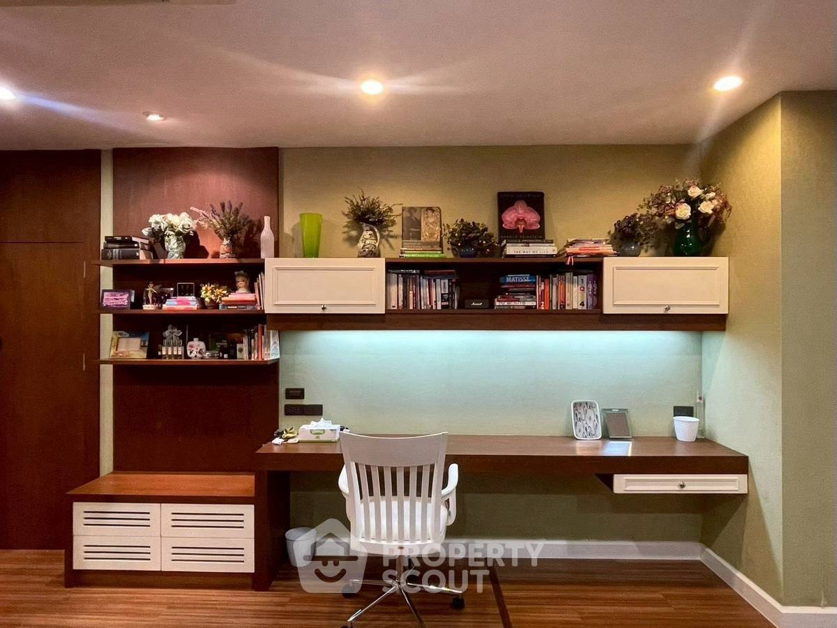 รูป คอนโด 1-ห้องนอน ที่ สาธร เฮ้าส์ คอนโดมิเนียม ใกล้ BTS สุรศักดิ์ (ID 2454282) - รูปที่ 4/12