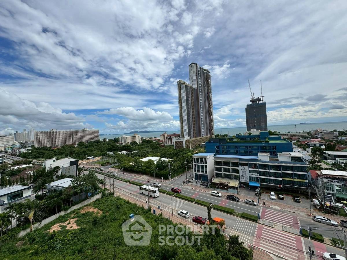 picture 1-BR Condo at The Riviera Ocean Drive close to Jomtien Beach (ID 2455846) - 3/10