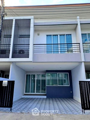 ทาวน์โฮม วิทยาลัยเทคนิคราชสิทธาราม : ทาวน์เฮาท์ 3-ห้องนอน ที่ เดอะ มิราเคิล พลัส เพชรเกษม 63 โครงการ 2 ใน หลักสอง (ID 1606700)