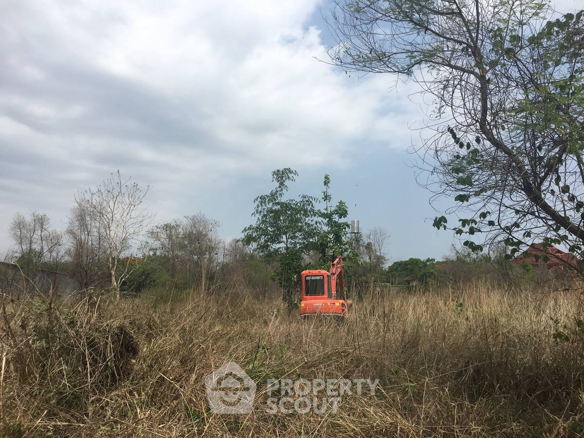 รูป ที่ดินสำหรับปล่อยเช่า 3,936 ตารางเมตร แถว ใน ต้นเปา (ID 2058812) - รูปที่ 2/3