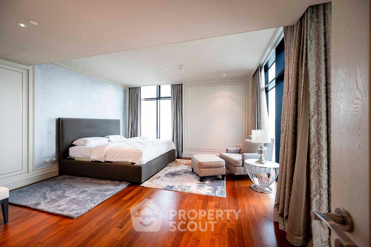 picture 3-BR Condo at The Residences At The St Regis Bangkok near BTS Ratchadamri (ID 2433332) - 17/18