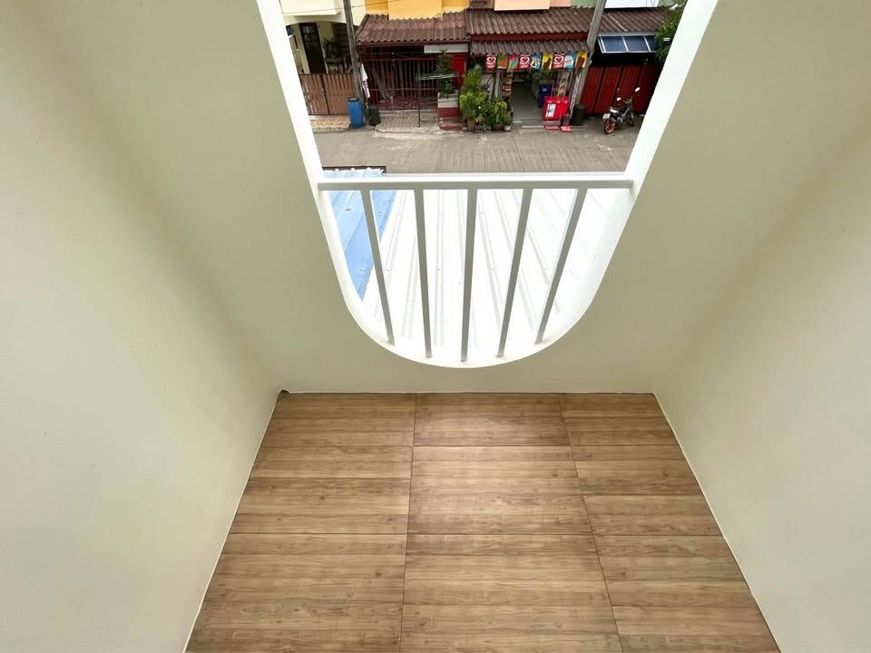 รูป ✨ ขายทาวน์เฮาส์หลังมุม รีโนเวทใหม่ทั้งหลัง✨ - รูปที่ 6/20