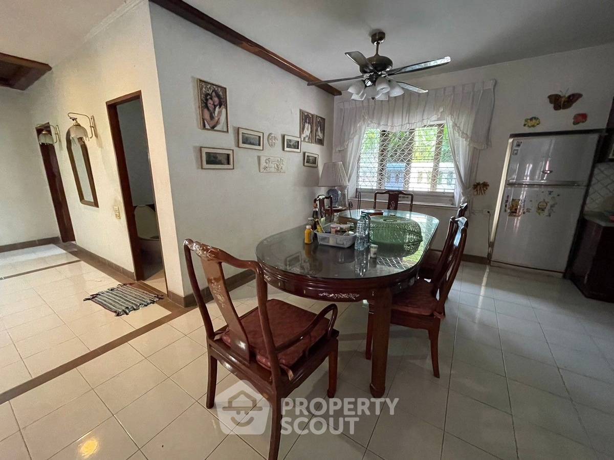 รูป ที่ดินสำหรับปล่อยขาย 1,600 ตารางเมตร แถว ใกล้ เมืองพัทยา (ID 1704736) - รูปที่ 17/29