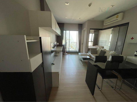 For Rent Condo URBANO ABSOLUTE SATHON - TAKSIN Building 1, Floor 19,1 bed room, Room size 38.00 sqm