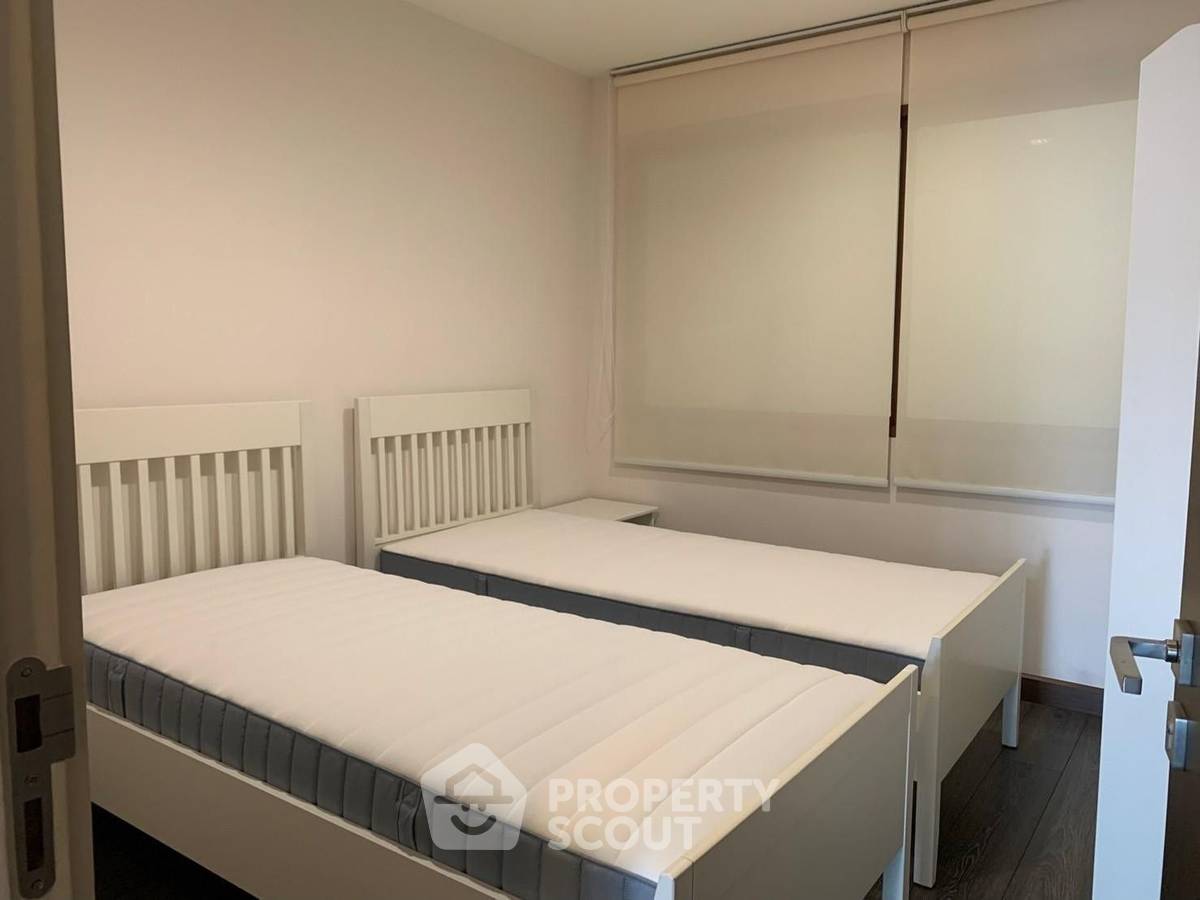 picture 3-BR Condo at The Crest Ruamrudee near BTS Phloen Chit (ID 1963304) - 9/17