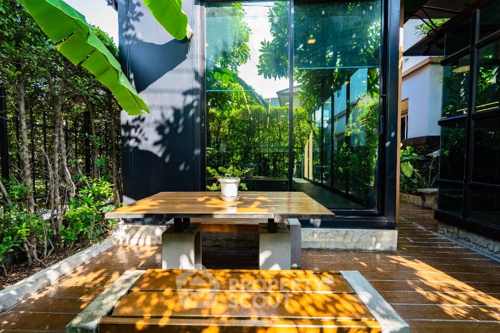 รูป บ้าน 5-ห้องนอน ใน มีนบุรี (ID 1398574) - รูปที่ 30/36