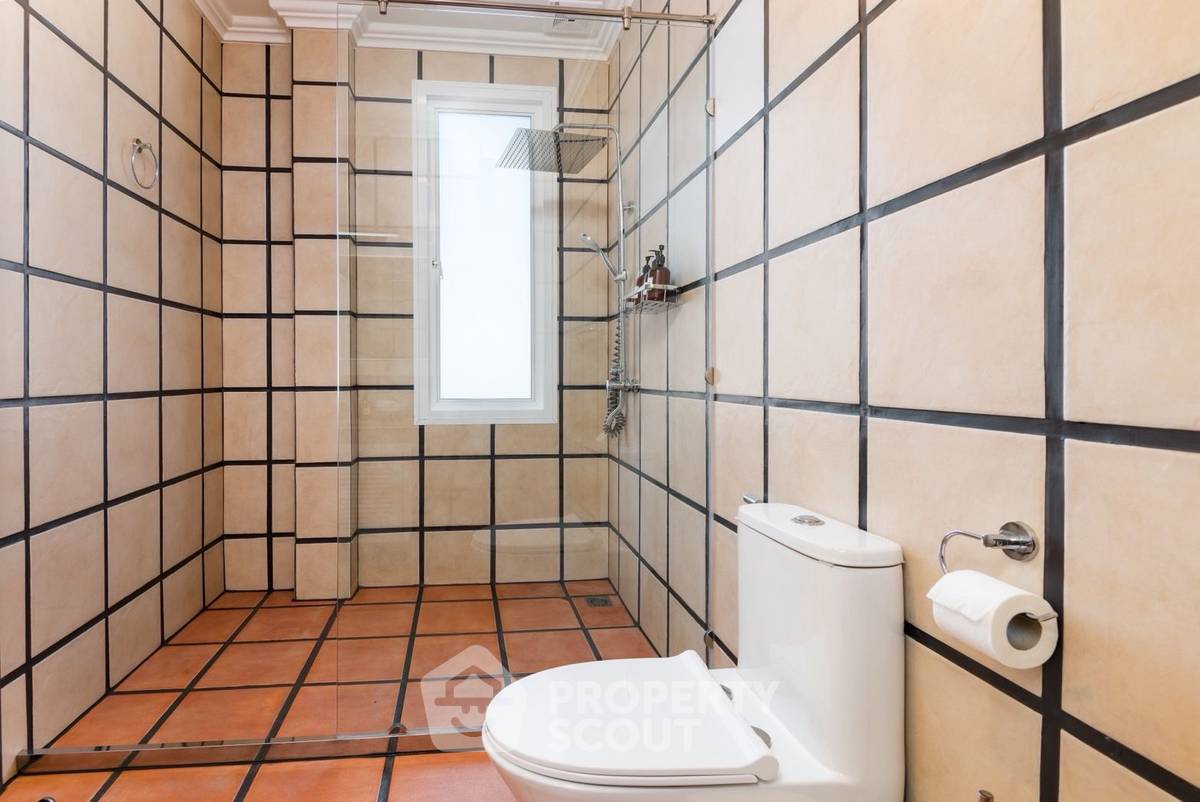 รูป วิลล่า 4-ห้องนอน ใน โป่ง (ID 2162974) - รูปที่ 21/31