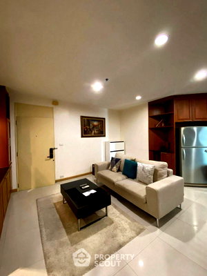 ขายคอนโด : คอนโด 2 ห้องนอน 89 ตร.ม. ขาย ที่ Silom Grand Terrace ใกล้ BTS ศาลาแดง 200 ม. (ID 2454867)