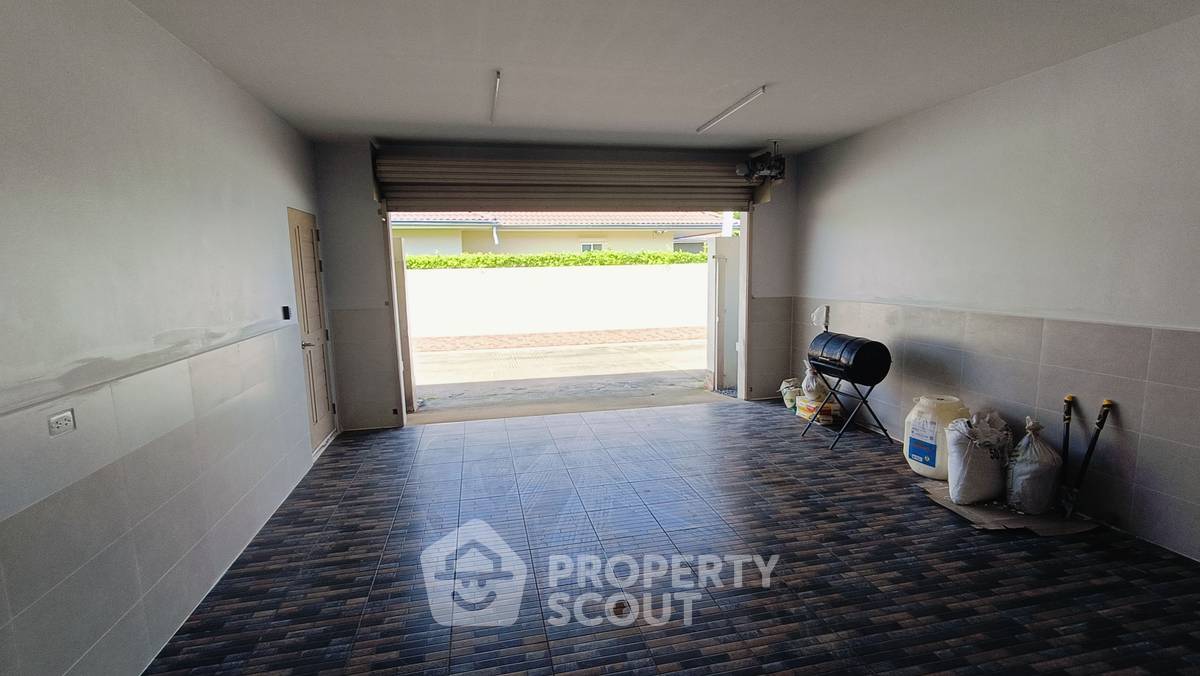 รูป วิลล่า 3-ห้องนอน ใน ปากน้ำปราณ (ID 1937001) - รูปที่ 27/28