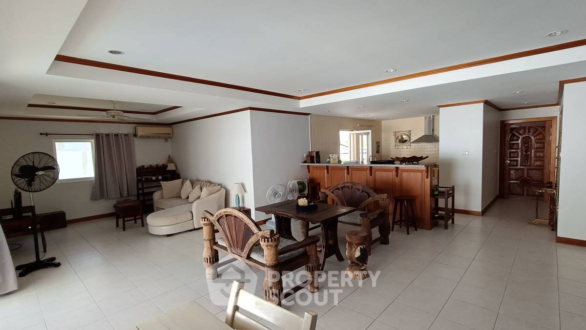 รูป วิลล่า 3-ห้องนอน ใน สามร้อยยอด (ID 2091122) - รูปที่ 10/21