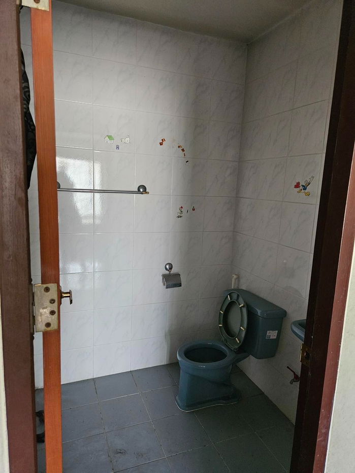 picture Single-family house for sale, 100 sq wah, corner unit, large house in Amornchai Village 3. - 12/31