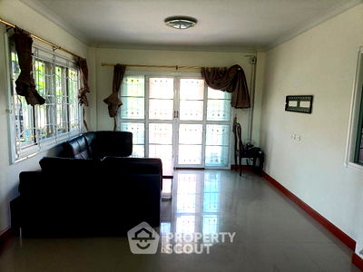 Houses for sale Sai Noi Nonthaburi : 4-BR House at Suphakon Private Home in Sai Noi (ID 1593916)