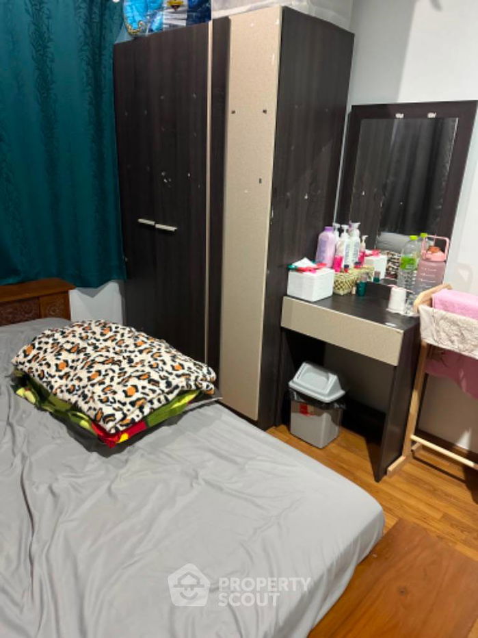 รูป ทาวน์เฮาท์ 4-ห้องนอน ใน ทรายกองดิน (ID 1697926) - รูปที่ 11/15