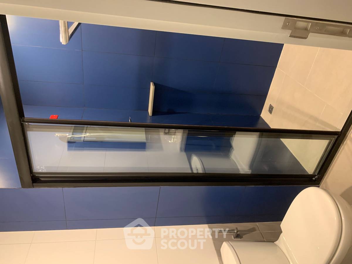 picture 2-BR Condo at XT Ekkamai near BTS Thong Lor (ID 997248) - 2/15