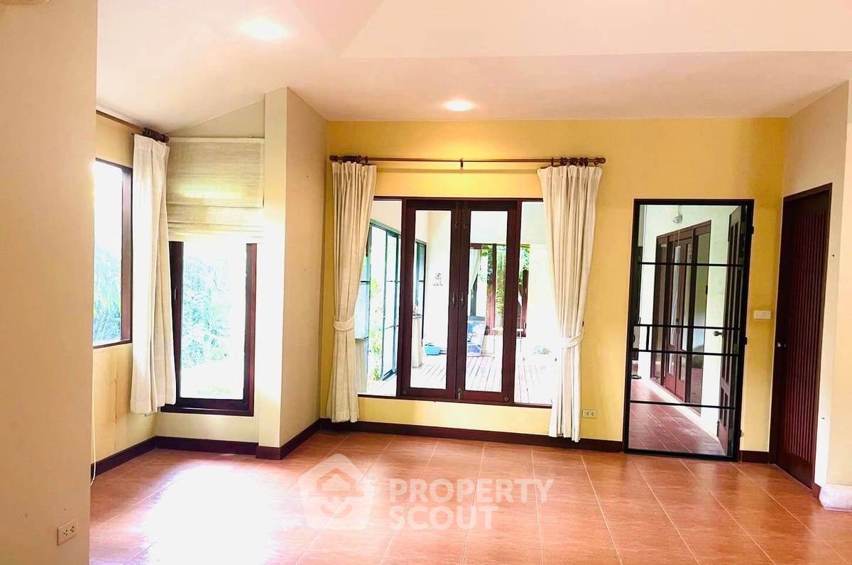 รูป วิลล่า 3-ห้องนอน ใน หนองแก (ID 1460449) - รูปที่ 6/8