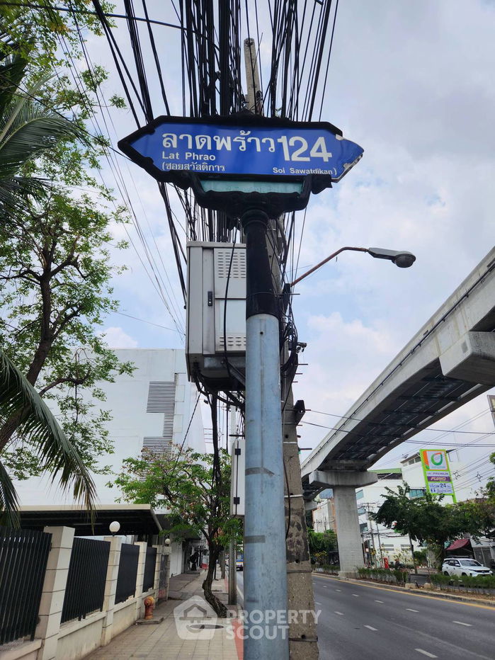 รูป ที่ดินสำหรับปล่อยขาย 808 ตารางเมตร แถว ใน พลับพลา (ID 2111495) - รูปที่ 8/14