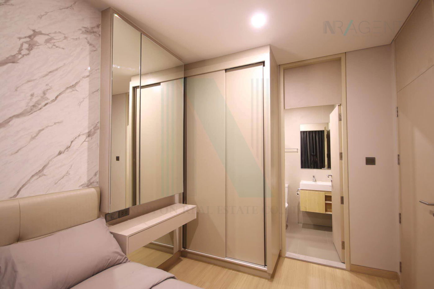 picture 🔺 For Sell Condo LUMPINI SUITE PHETCHABURI - MAKKASAN Building 1, Floor 28,1 bed room, Room size 27 sqm - 7/8